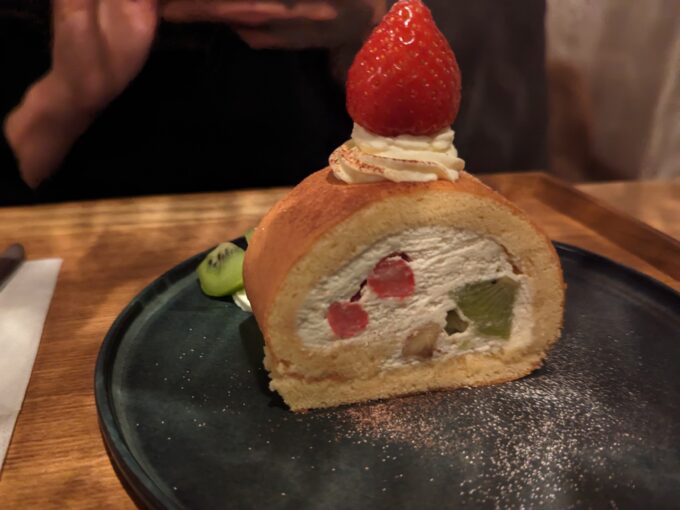 ほわほわロールケーキ