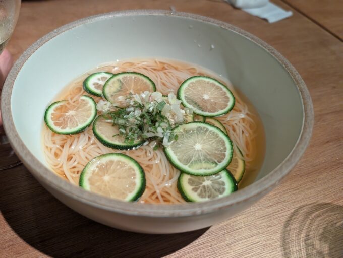 へべすと茗荷大葉の冷やしそうめん