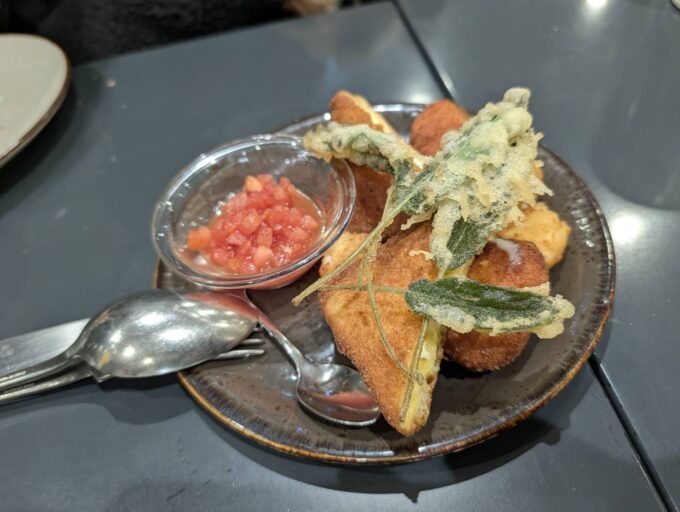 モッツァレラのフリット