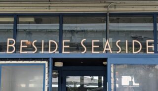 【BESIDE SEASIDE】日の出桟橋のテラスペットOKのレストラン
